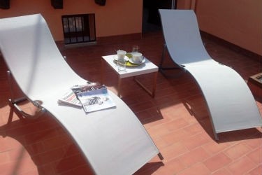 Een comfortabel appartement met zonneterras in het centrum van Valencia [themify_button style="yellow" link="http://www.casasconsonrisa.com/rentals/apartment-valencia-atico-ercilla-W347BCPZREDNA112090IEN.html" target="_blank" ]Meer informatie[/themify_button]