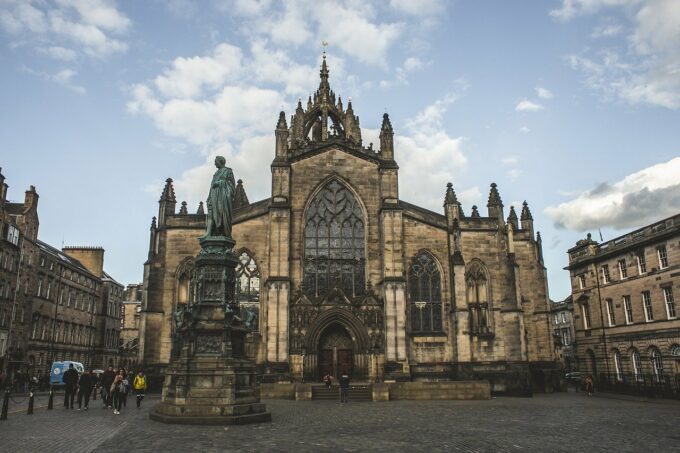 Voorkant St.Gilles kathedraal - Tickets en tours Edinburgh