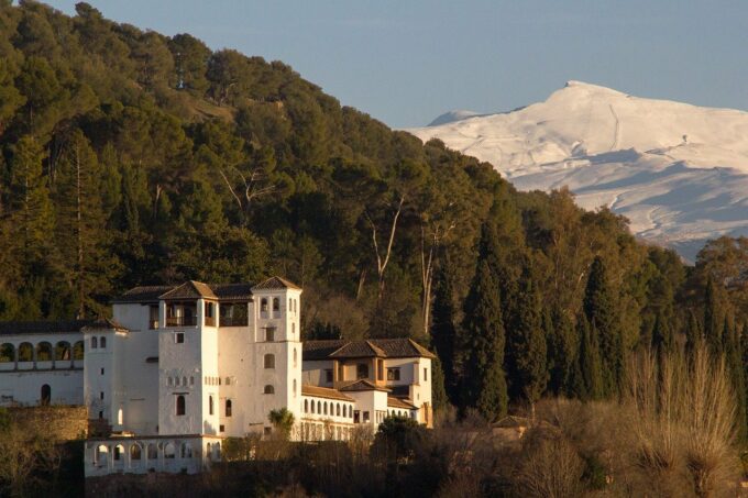 Sierra Nevada zonsondergang - Citytrip Granada